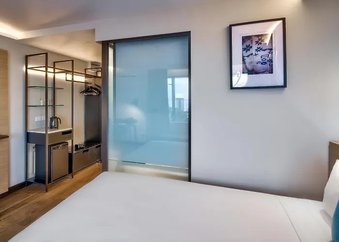 Tanoa Plaza Hotel