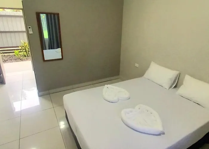 Red Palm Hotel